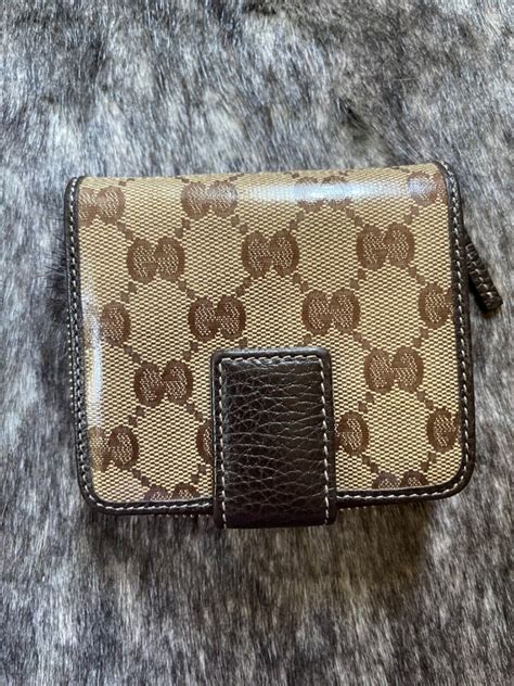 little gold gucci hold|gucci wallets for women.